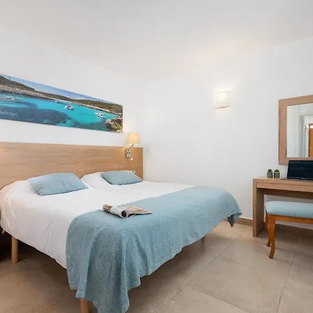 Ferrera Pins Cala Ferrera (Mallorca)