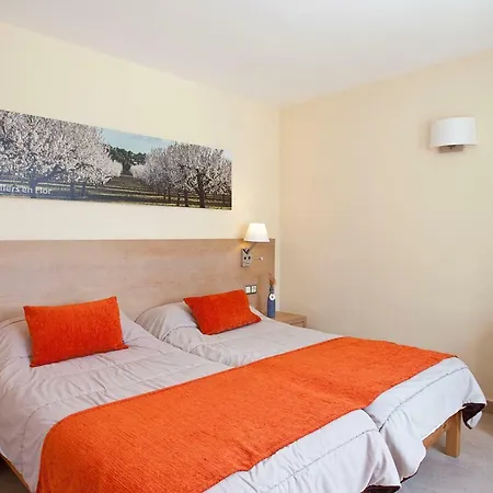 Apartment Ferrera Pins